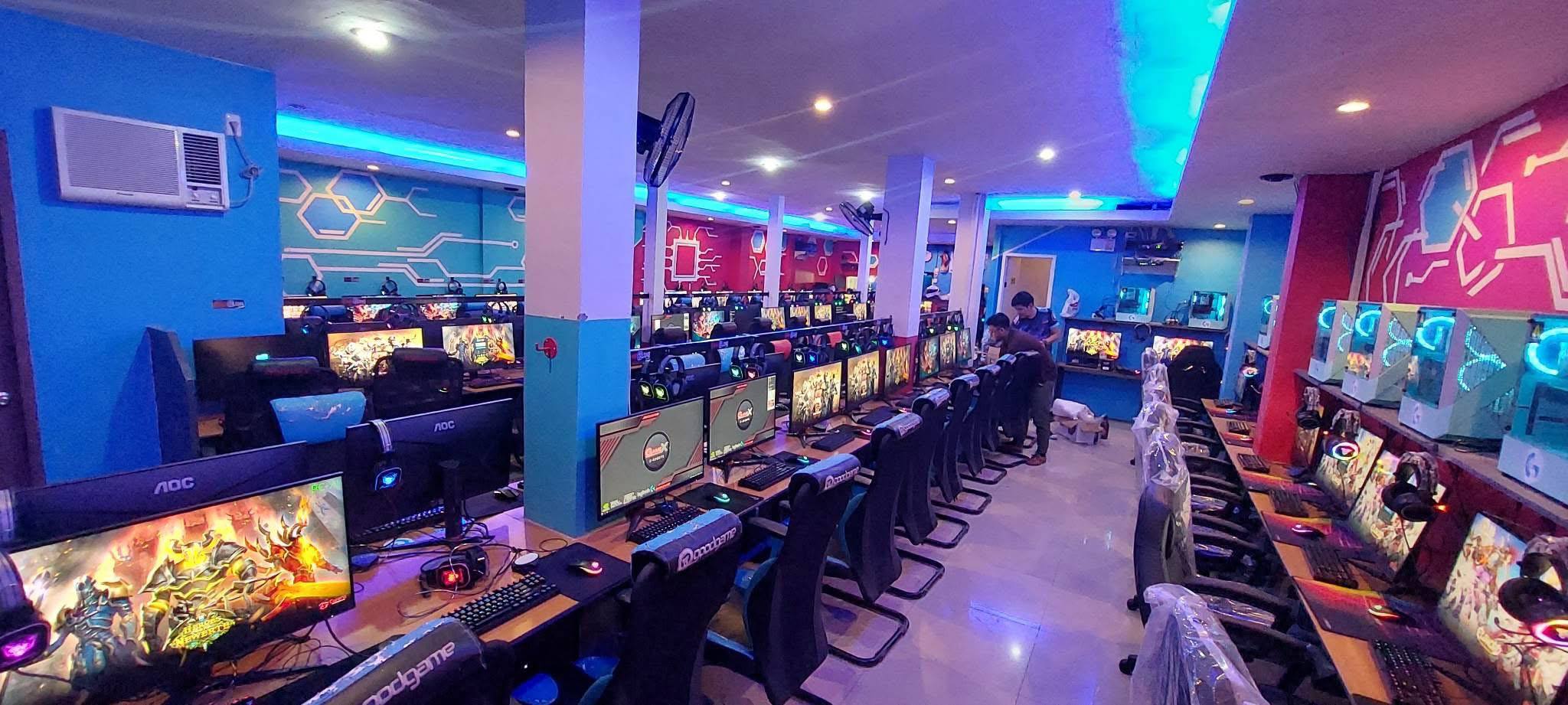 Gamers Lounge Sta. Ana editorial view 1
